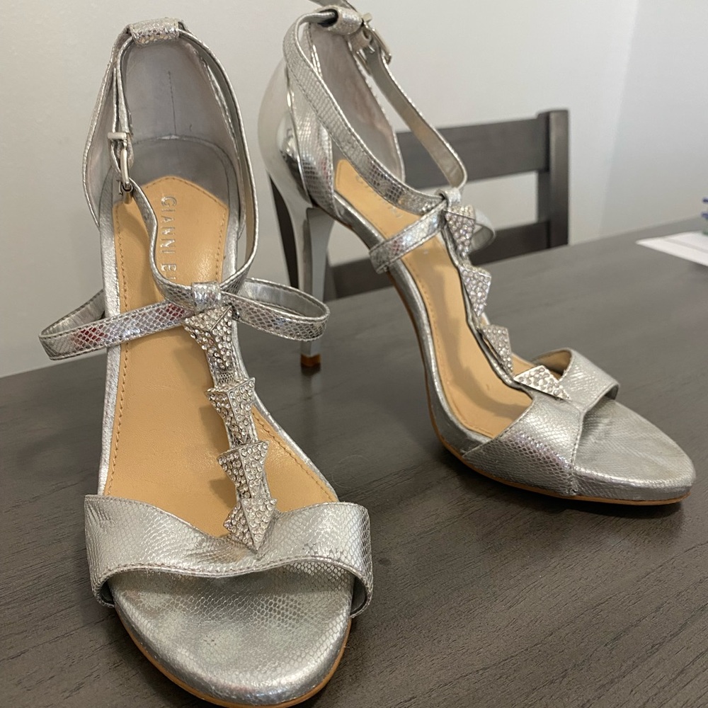 Gianni Bini Heels